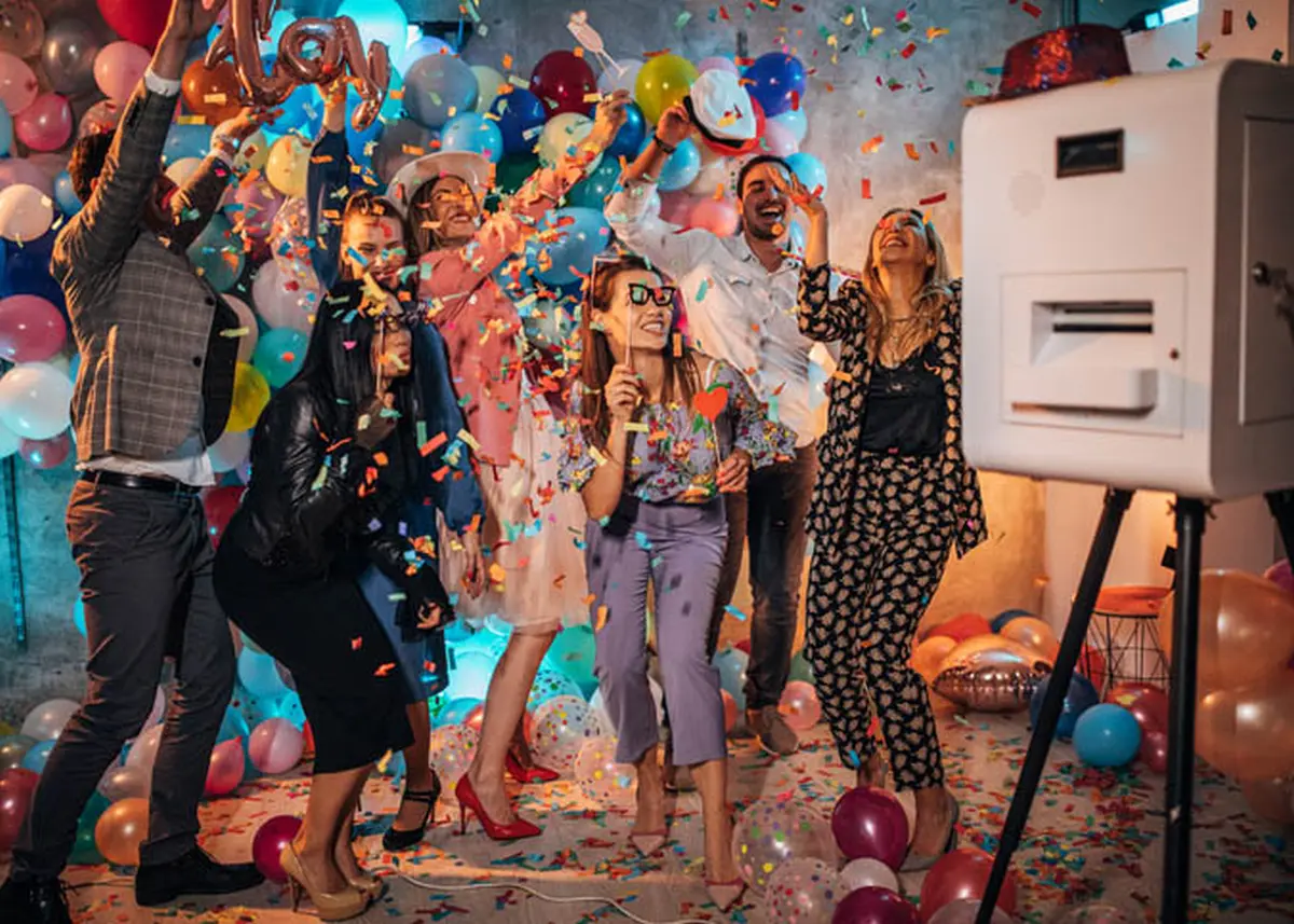 Fotobox mieten in Düsseldorf — Photobooth mit Sofortdruck, Studiolicht und Industriedrucker